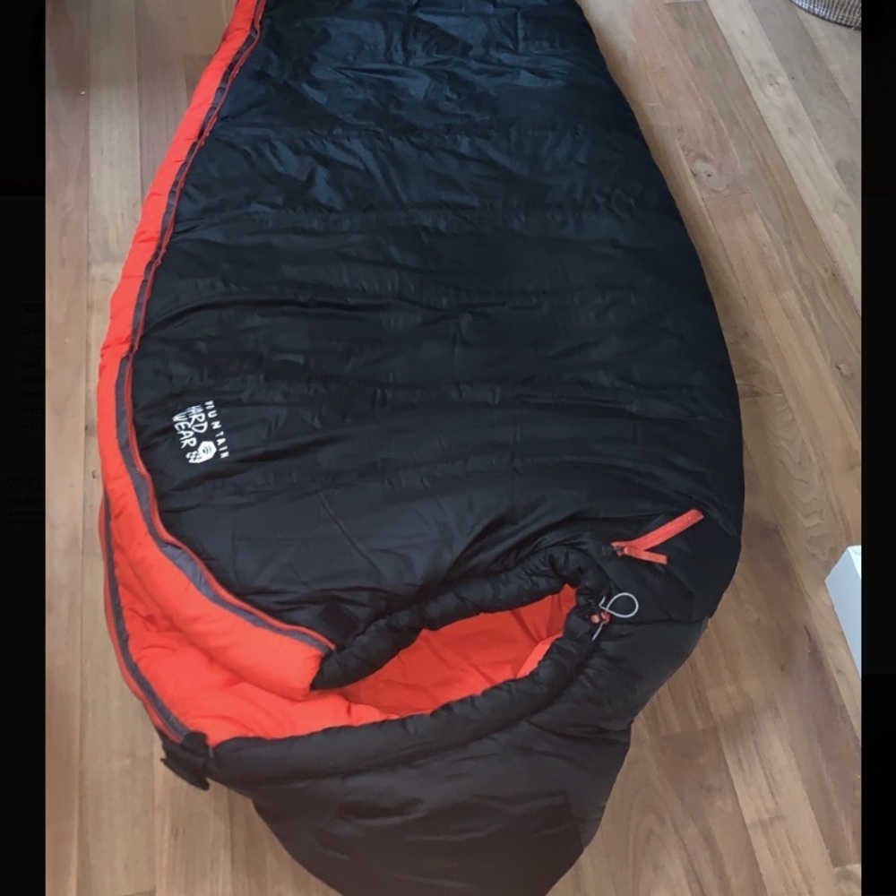 Mountain hardware sleeping bag